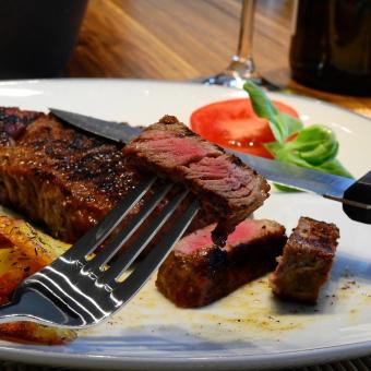 Ústeckým krajem za dobrým pitím a jídlem aneb Co si u nás dáte a jinde ne