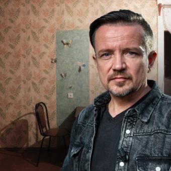 Učitelka. Kriminalisté dlouhé týdny pátrají po vrahovi starší ženy, kterou někdo surově pobodal v jejím bytě