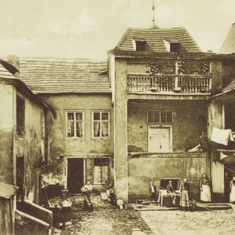 Stará Praha, Vyšehrad a Podskalí, pavlačový dům