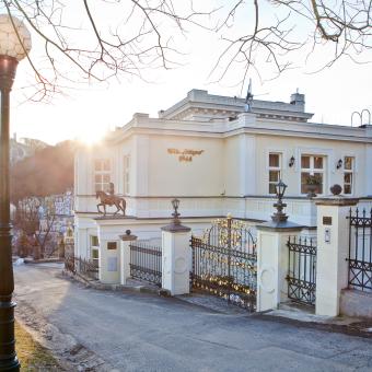 Slavné vily s příběhem