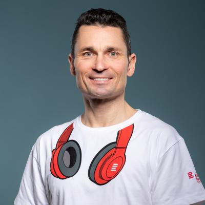 Moderátor Radiožurnálu Sport Jiří Ježek