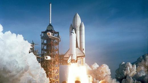 Start amerického raketoplánu Columbia.