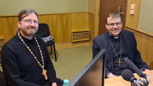 Vít Metoděj Kout z Pravoslavné církevní obce ve Františkových Lázních a biskup plzeňský Tomáš Holub