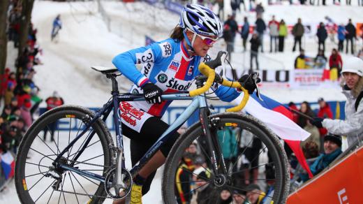 Kateřina Nash (ČR) během závodu žen MS v cyklokrosu 2010.