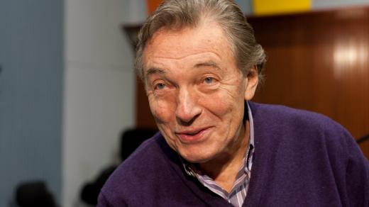 Karel Gott ve studio A Českého rozhlasu v Karlíně