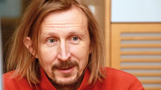 Vladimír Javorský během vysílání mluvil také o své roli ve snímku Legenda o létajícím Cypriánovi