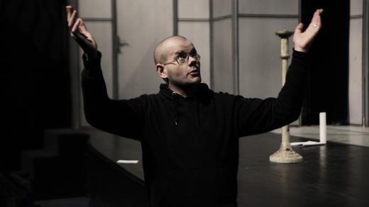 Jiří Honzírek - režisér inscenace JEBU.H?