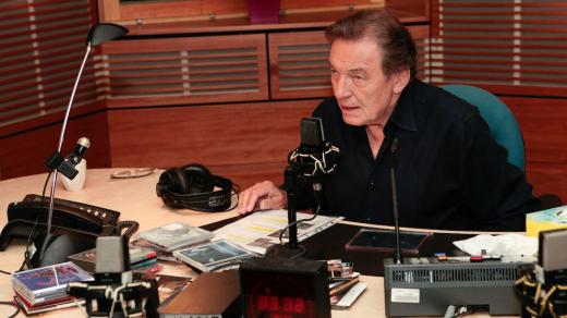 Karel Gott ve studiu ČRo