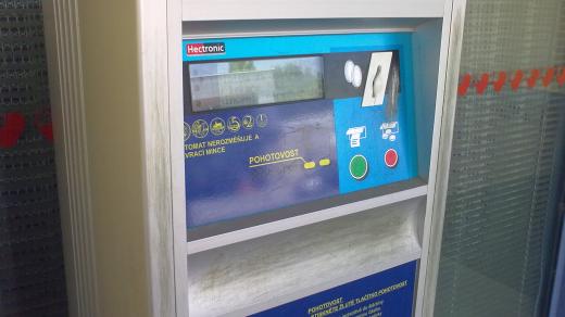Automat na regulační poplatky v břeclavské nemocnici
