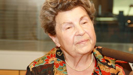 Jiřina Prekopová zavzpomínala na své začátky s teorií pevného objetí
