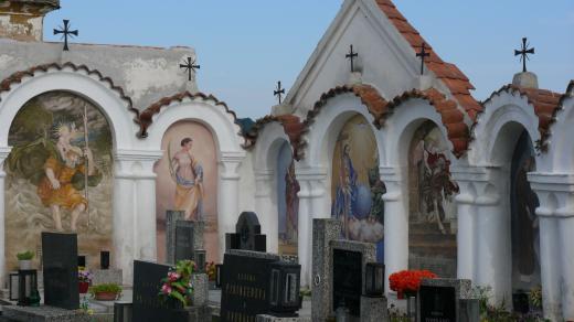 Šest kapliček z celkového počtu sedmaosmdesát