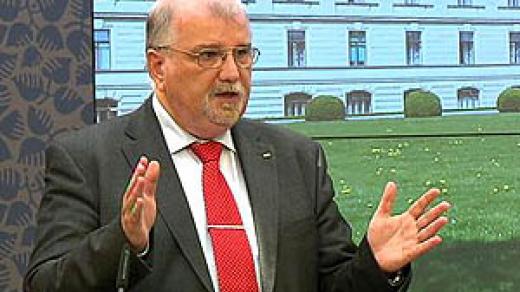 Jaroslav Hanák, prezident Svazu průmyslu a dopravy.