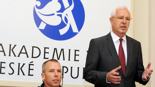 Andrew Feustel a Jiří Drahoš