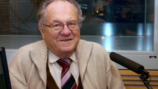 Luboslav Stárka vysvětlil, jak se chovají hormony v lidském těle v období zamilovanosti