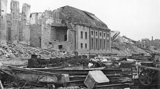 Trosky říšského kancléřství v Berlíně, 1945