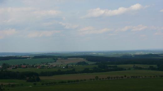 Rozhledna Slabošovka stojí na stejnojmeném vrchu 623 m. n. m.