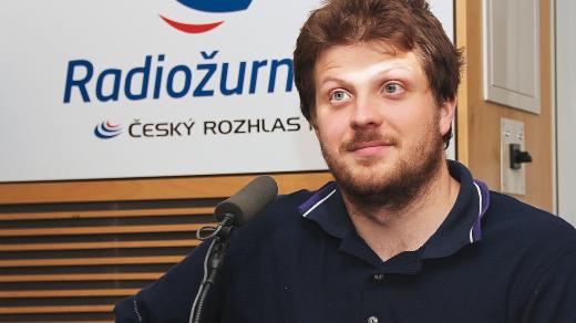 Předseda občanského sdružení Brnění Matěj Hollan přijal pozvání Martina Veselovského do studia Radiožurnálu