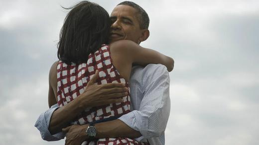 Další čtyři roky, oznámil Obama na sociálních sítích