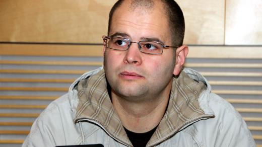 Analytik společnosti Člověk v tísni Daniel Hůle byl hostem Radiožurnálu