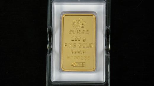 250gramová zlatá cihla