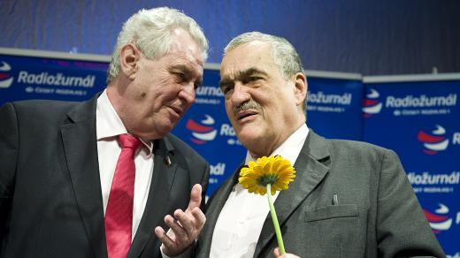 Rozhlasová debata prezidentských kandidátů Miloše Zemana a Karla Schwarzenberga na stanici ČRo 1 - Radiožurnál.