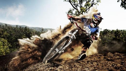 Jezdec extrémního fourcrossu Tomáš Slavík