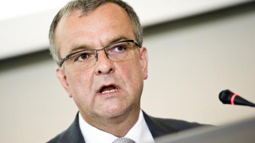 Miroslav Kalousek na tiskové konferenci