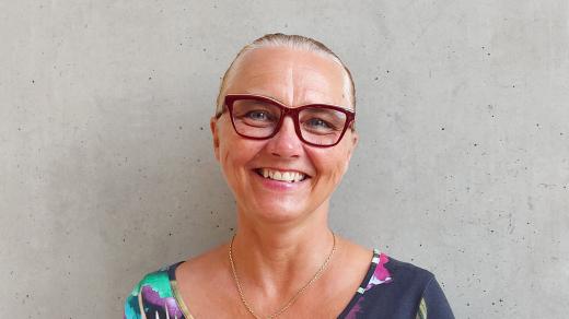 Herečka a dabérka Apolena Veldová