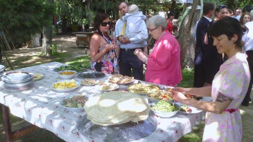 catering na svatbě v podání Michala Rachada Hromase