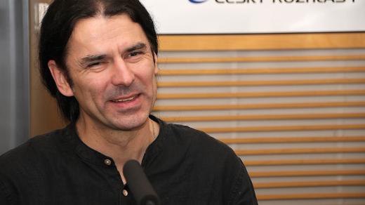Vladimír Kučera, zpěvák, který si říká Raven
