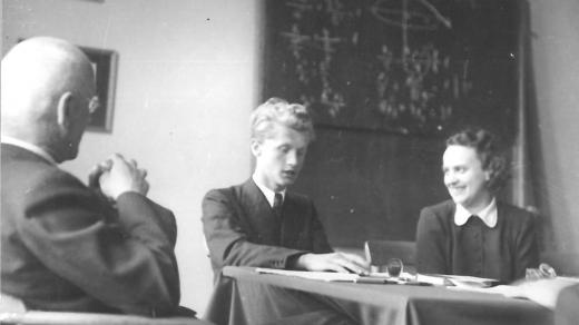 Jiří Šlitr u maturity 1943