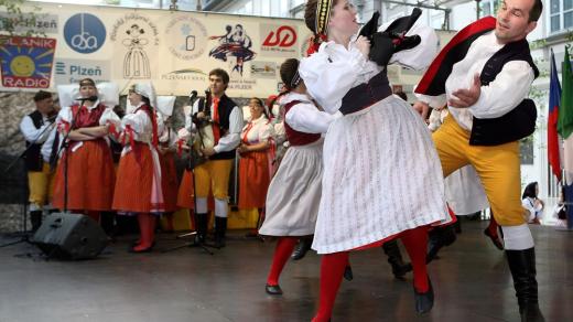 Soubor písní a tanců Jiskra, Plzeň