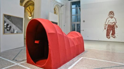 Výstava Někdy v sukni v Moravské galerii