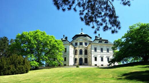 Zámek Karlova Koruna