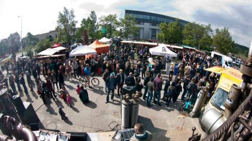 Street Food Festival v Holešovicích