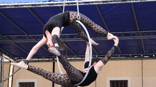 Cirkusové vystoupení v rámci Open Air Programu