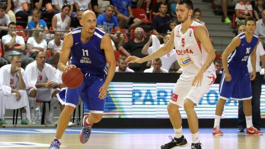 Luboš Bartoň patřil k oporám české reprezentace. Žezlo předal Satoranskému a Veselému