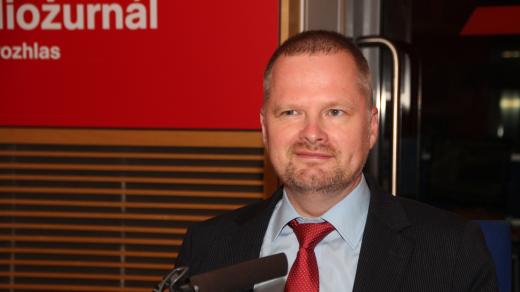 Předseda ODS Petr Fiala ve Dvaceti minutách Radiožurnálu