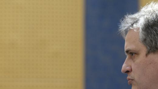 Ministr pro lidská práva Jiří Dienstbier 