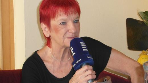 Lucie Peterková přivítala v našem Radioklubu legendu - jazzmanku Janu Koubkovou!