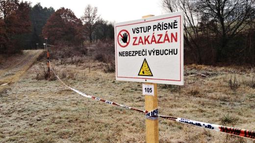 Bezpečnostní zóna u Vrbětic (archivní foto)