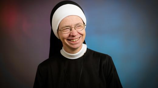 sestra Angelika – Ivana Pintířová