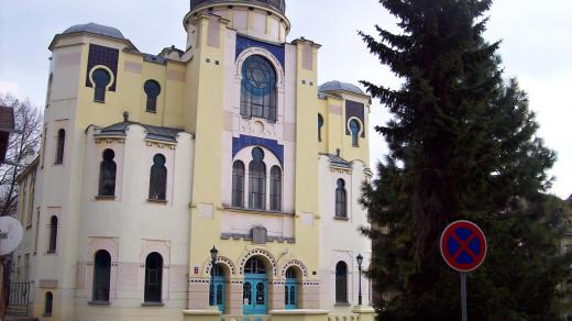 Celkový pohled na synagogu