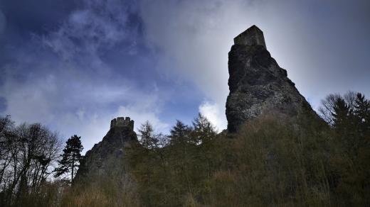 Podobné sopečné útvary najdete nejblíž ve Francii