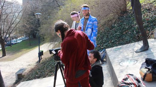 Z natáčení krátého filmu pro Kino kabaret, které trvá jen 48 hodin 