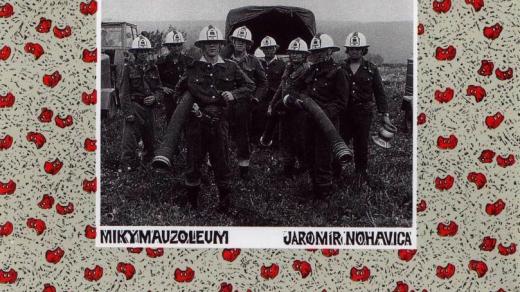 Obal alba Mikymauzoleum