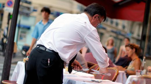 číšník, restaurace