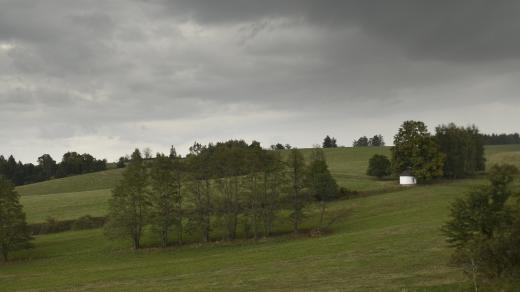 Olimberk, údolí, v němž bývalo 20 polosamot
