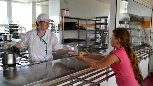 Vydávání obědů, Velký Beranov