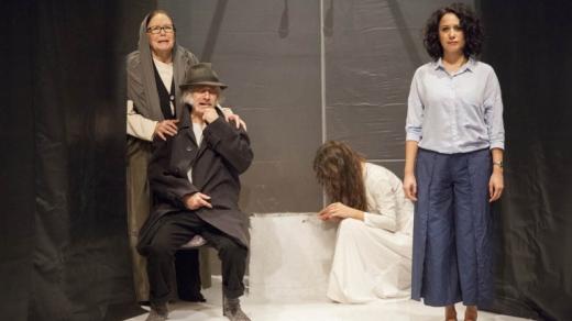 Z inscenace Okamžik ticha 